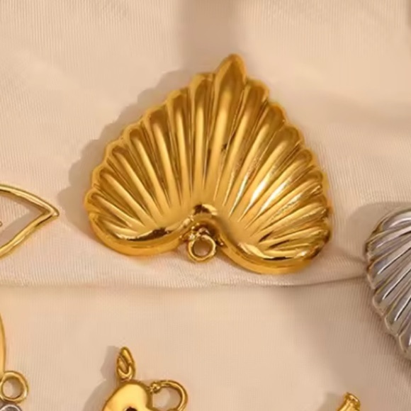 Pearl Flower Heart Series 1 Pendant Stainless Steel Waterproof - Picture 6 of 12